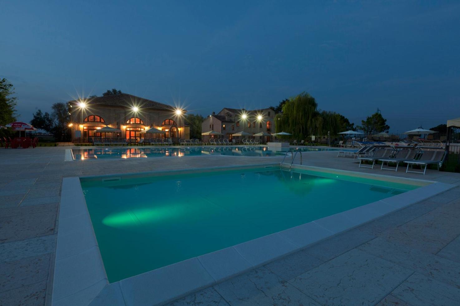 Hotel Locanda Corte Arcangeli Ferrara Exterior foto